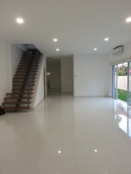 Paya Lebar Crescent (D19), Terrace #174035302